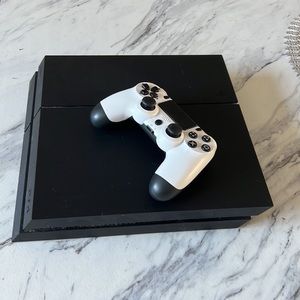 PlayStation 4